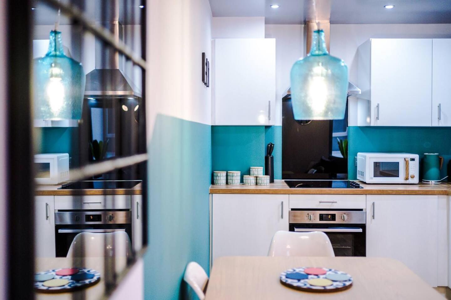 High Reviewed 1-Bed With Parking Central Location Liverpool Exteriör bild