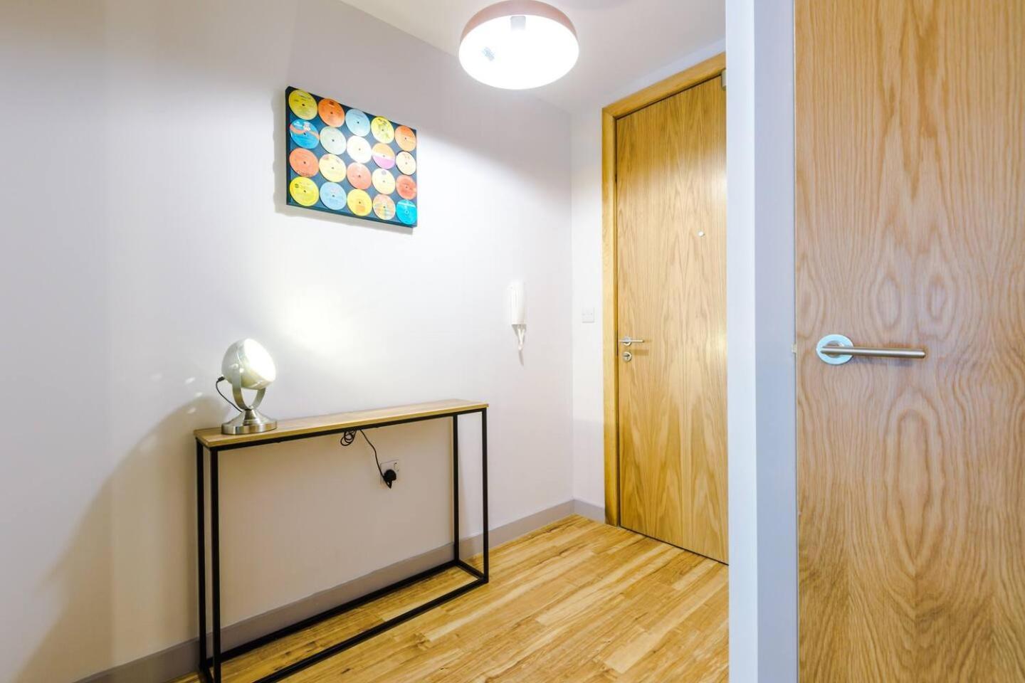 High Reviewed 1-Bed With Parking Central Location Liverpool Exteriör bild