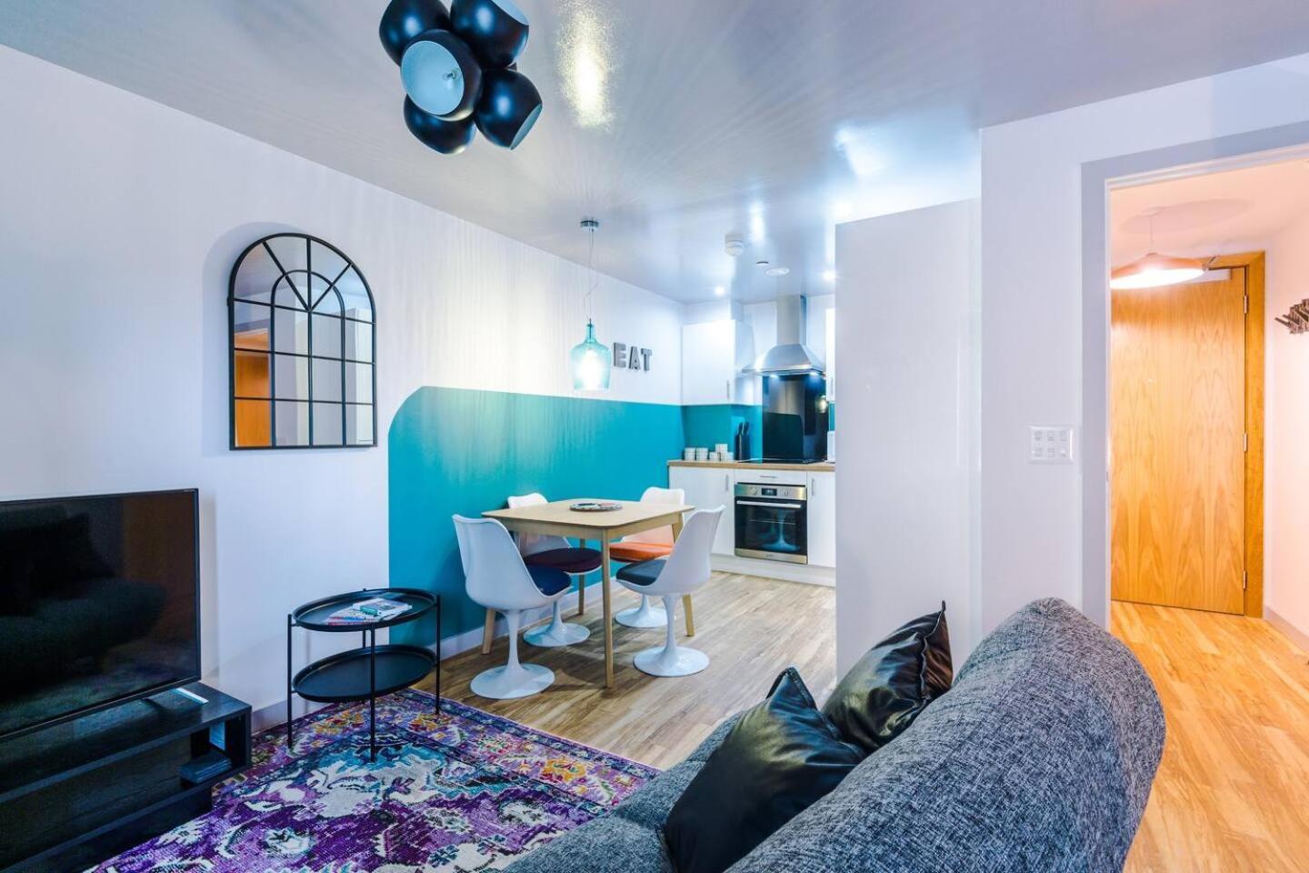 High Reviewed 1-Bed With Parking Central Location Liverpool Exteriör bild
