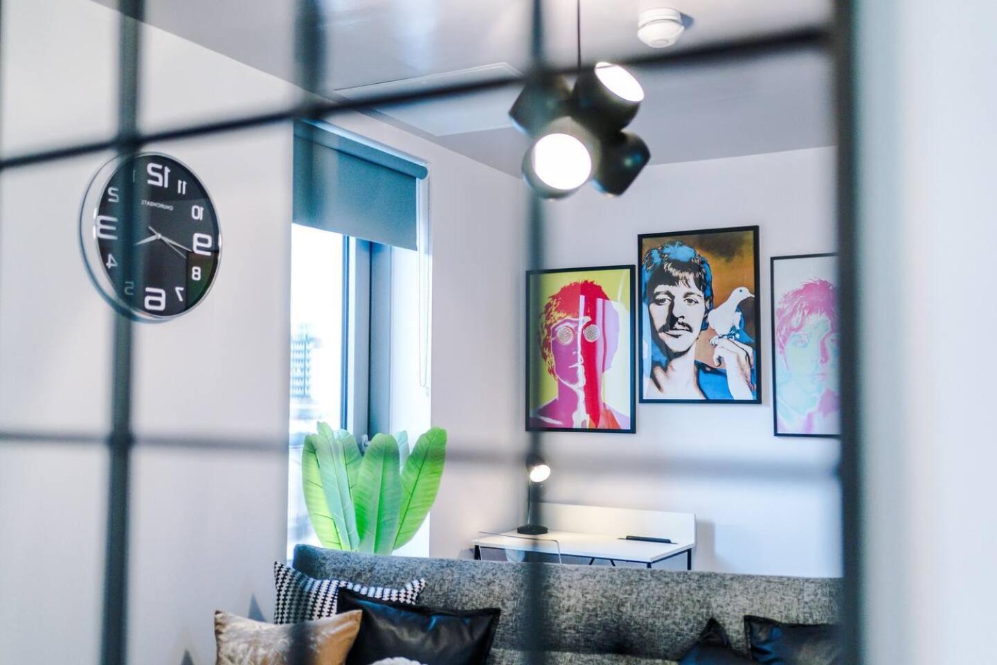 High Reviewed 1-Bed With Parking Central Location Liverpool Exteriör bild